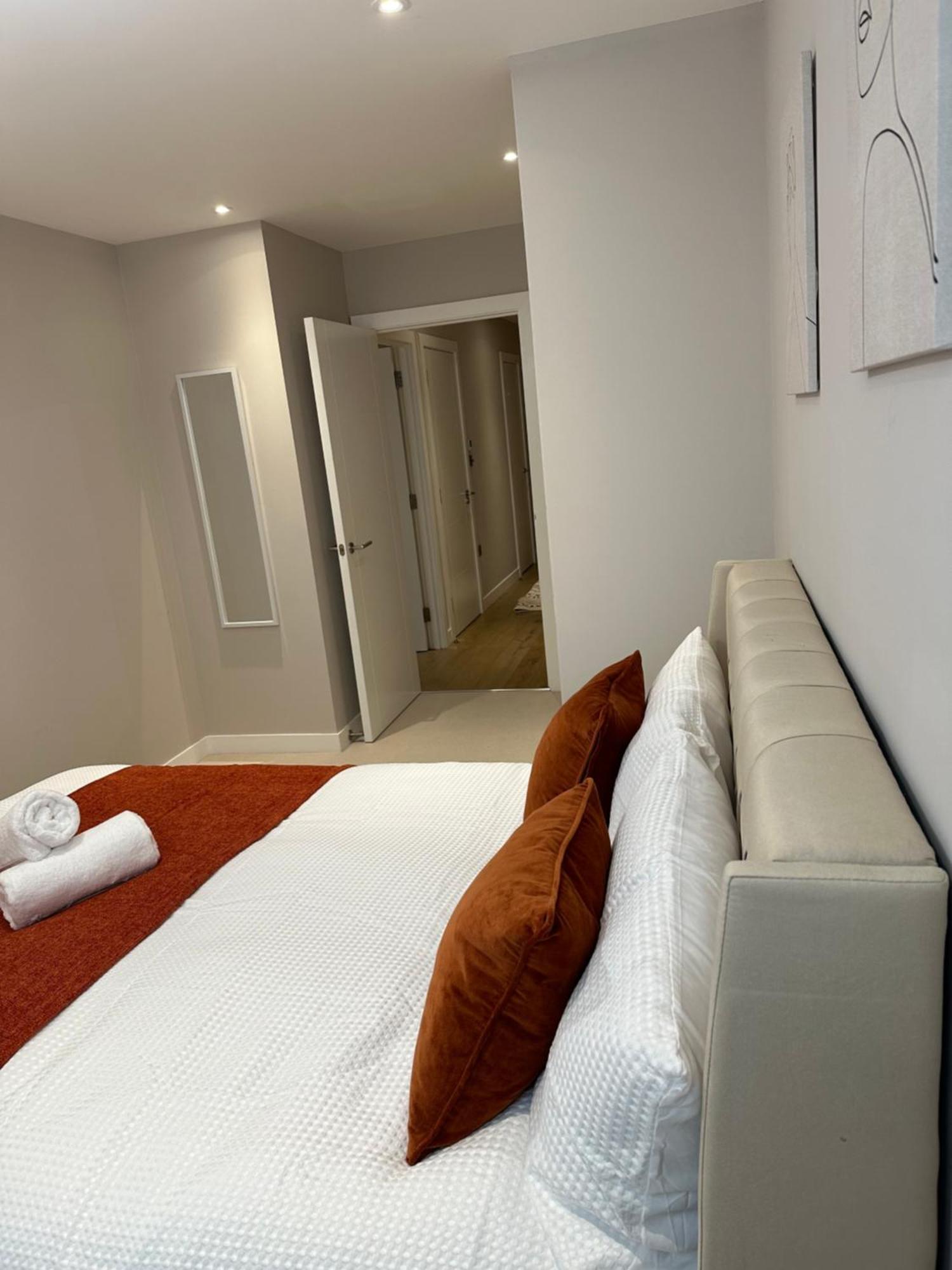 Richardson Deluxe Apartments Londra Esterno foto